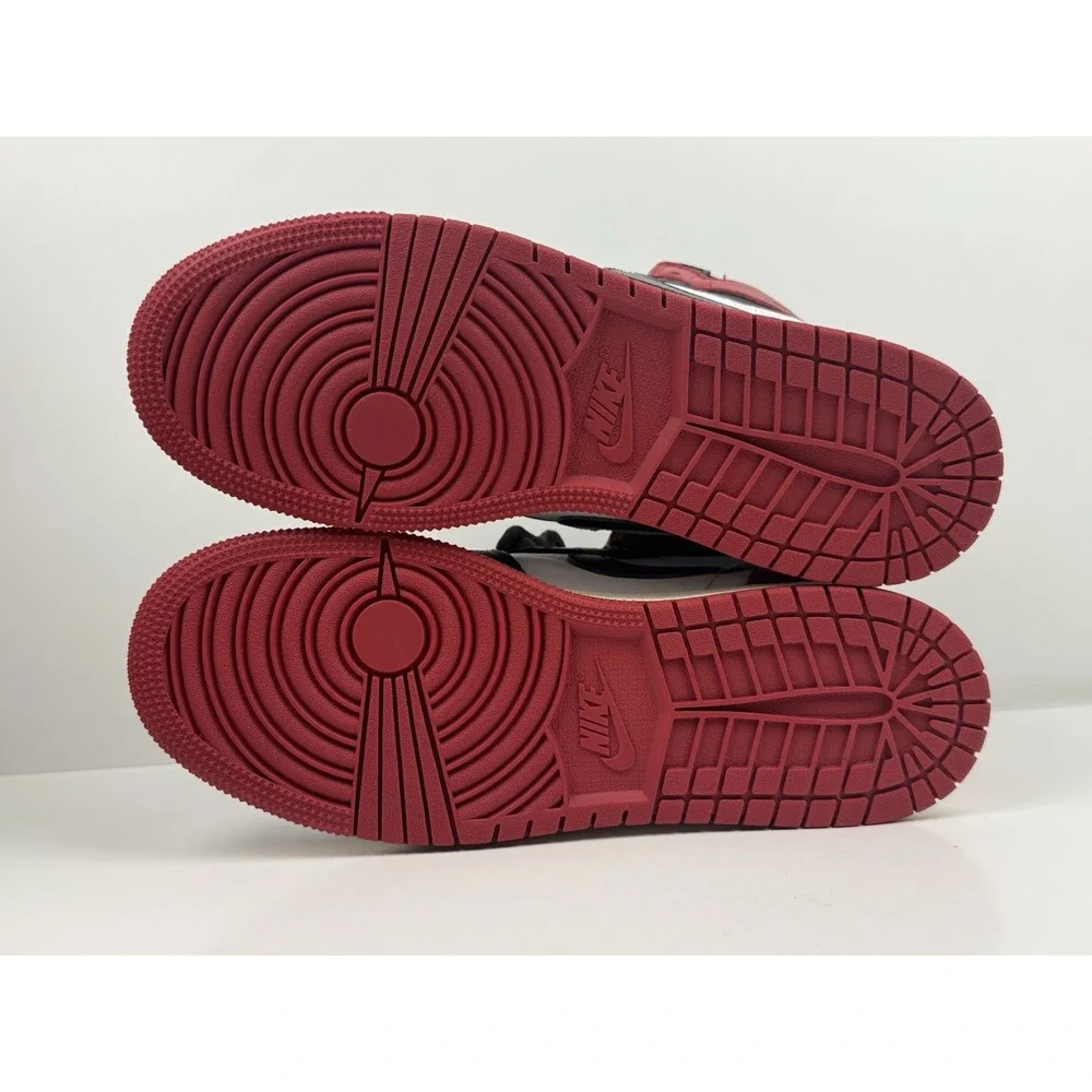 Jordan 1 High Black Toe Reimagined - GS Size 7Y Red/Black (FD1437-106)